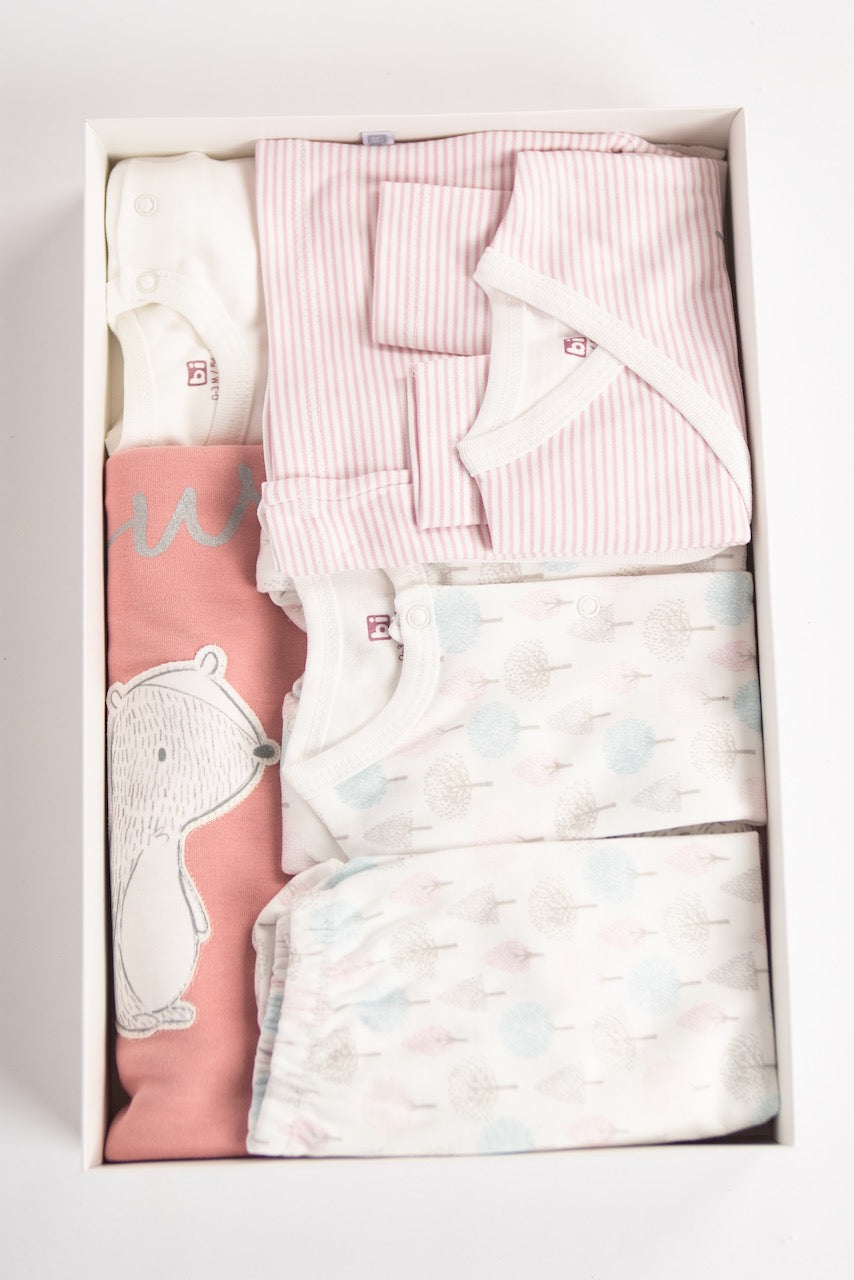 Ameelia & Co - Newborn Baby Sweety Squarrel Clothing Set (8-pieces)