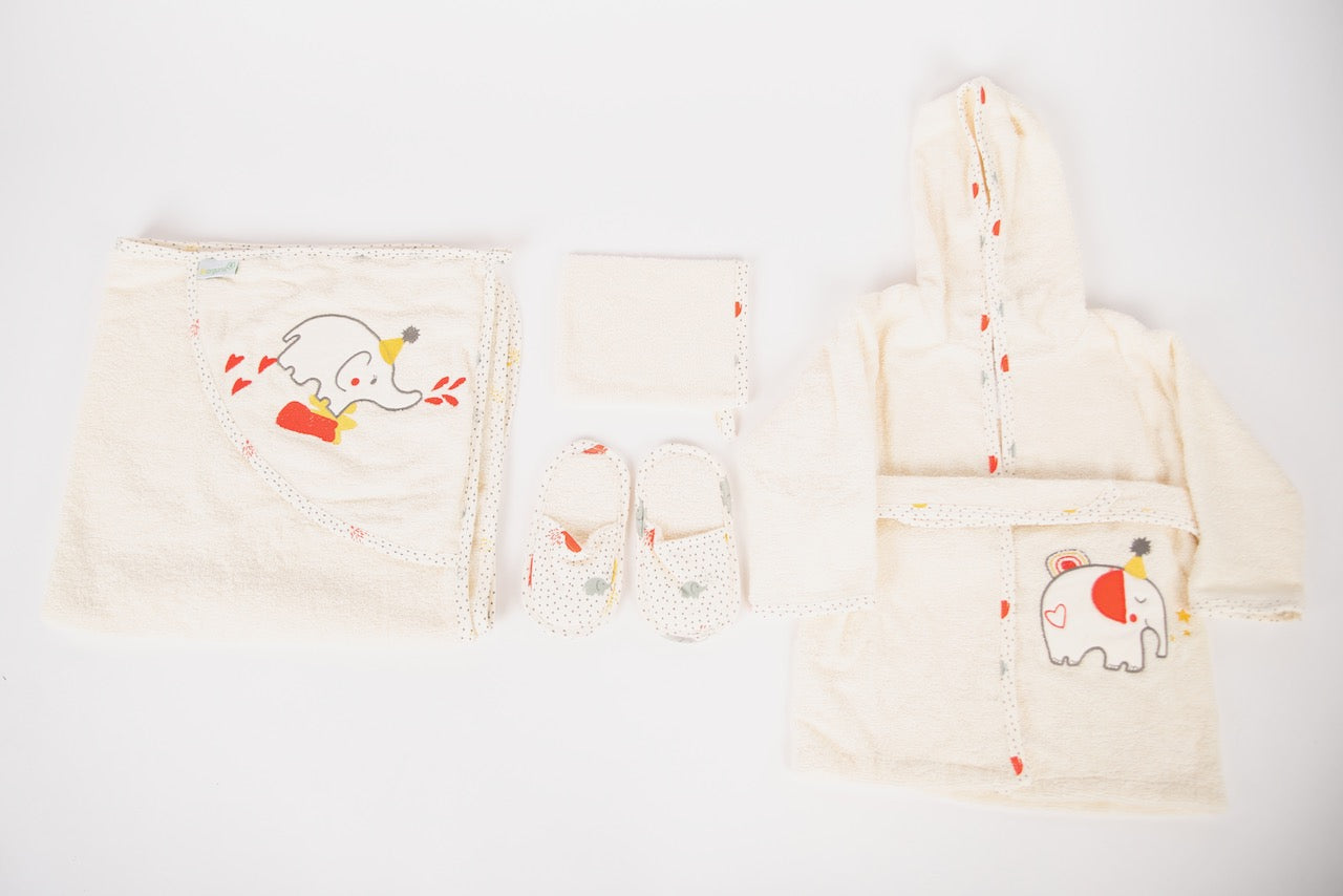 Ameelia & Co - 4-Piece Baby Bath Set (Robe, Towel, Flops, Sponge)